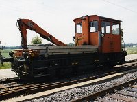 235 085-8